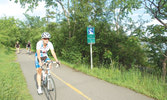 The dotted line between Breckenridge and Aylmer is not part of the Route verte network. Pontiac’s farmers had asked for the old rail line for their use, not for a bike trail.